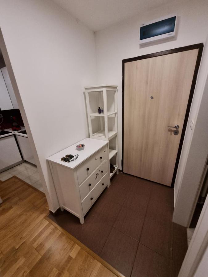 Appartement Makovi Flat à Zenica Extérieur photo